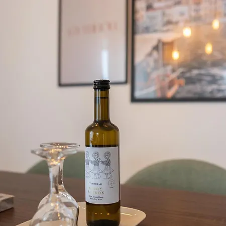 Afroditi's Superb View Apartment *