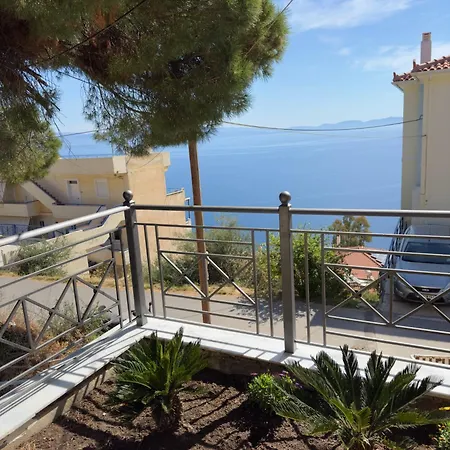 Afroditi's Superb View Apartment