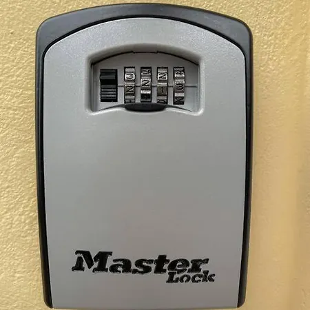 Afroditi's Superb View * 伊西翁