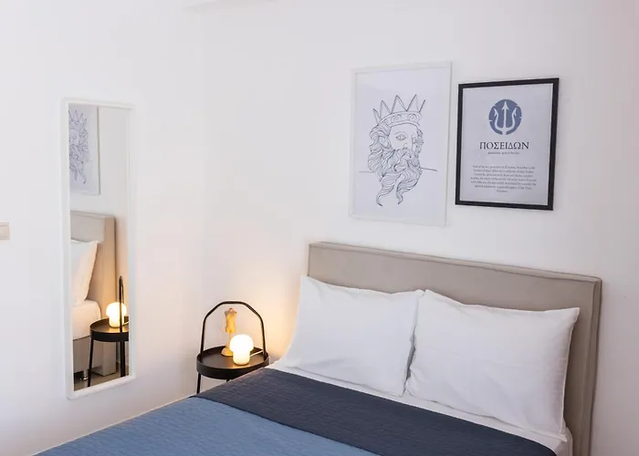 Afroditi's Superb View Гитион